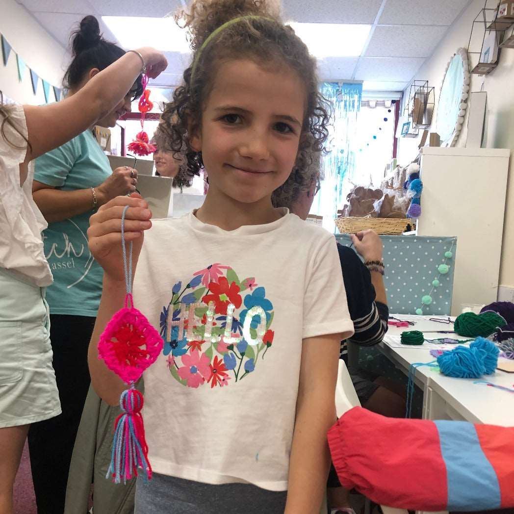 Saturday Crochet Club Monthly Craft Club Age 7+ Pom Stitch Tassel