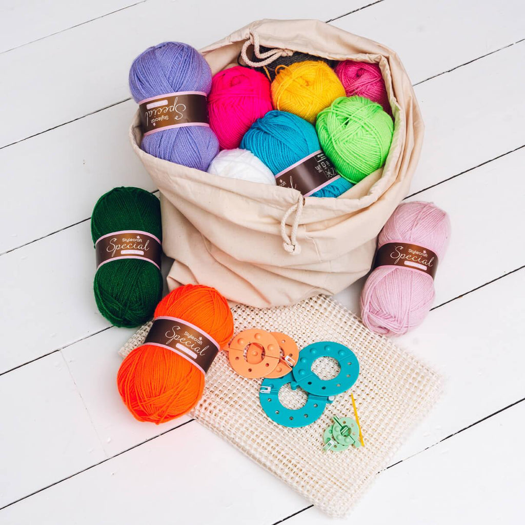 Pom Pom Rug Craft Kit (With Wool) - Pom Stitch Tassel